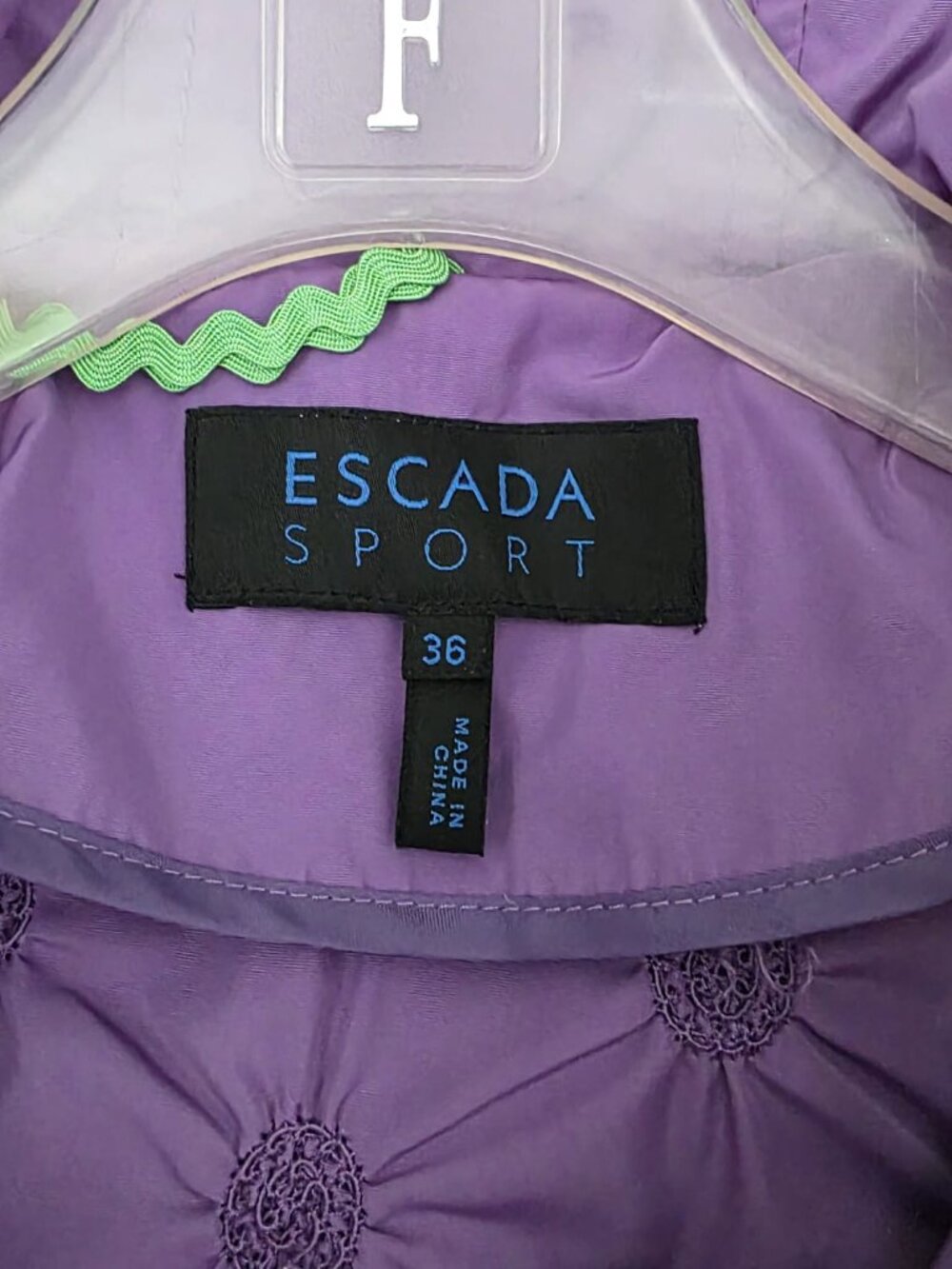ESCADA JACKET! RARE. - Picture 13 of 15